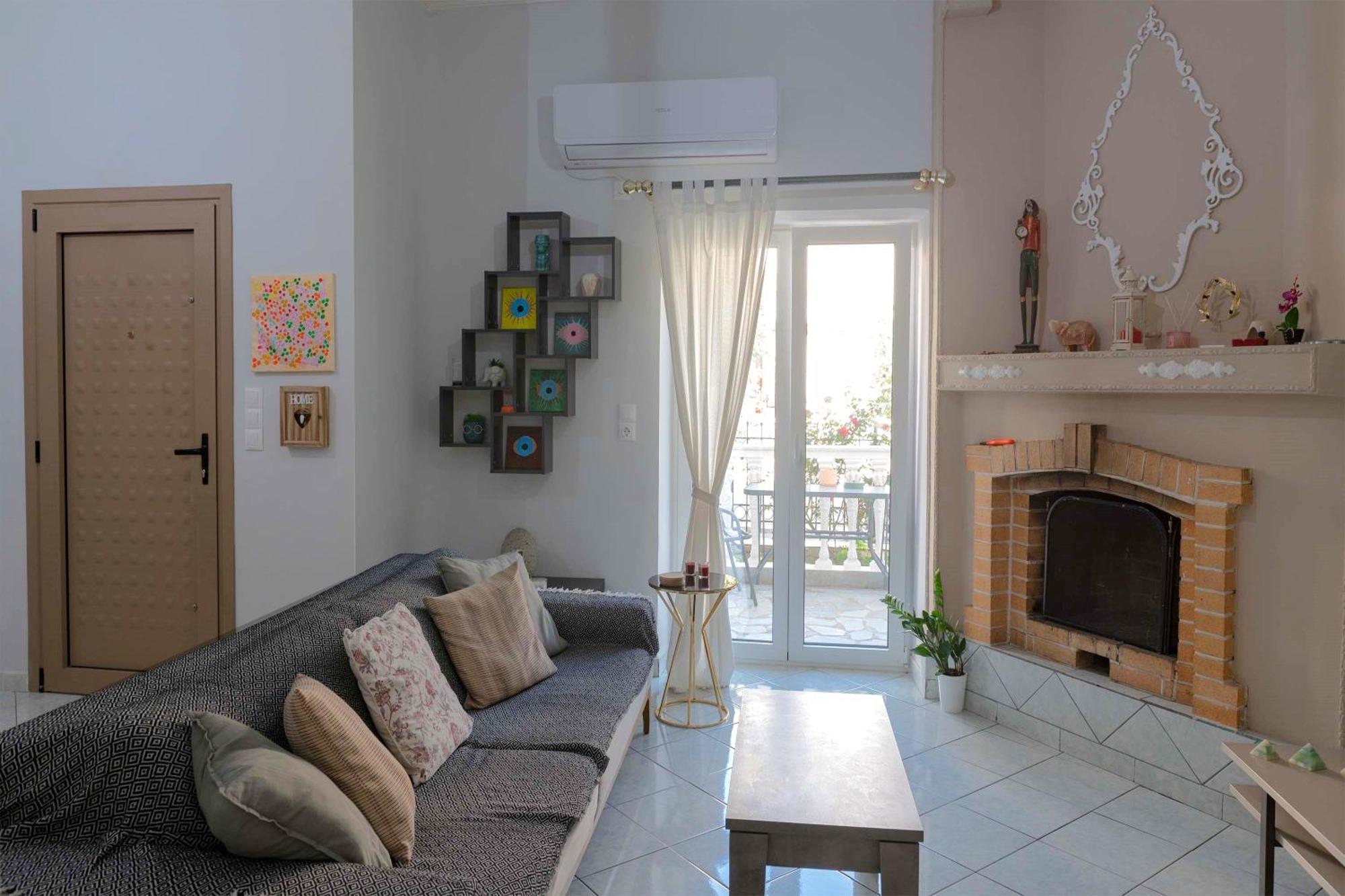 Private Spacious Apartment Atena Exterior foto