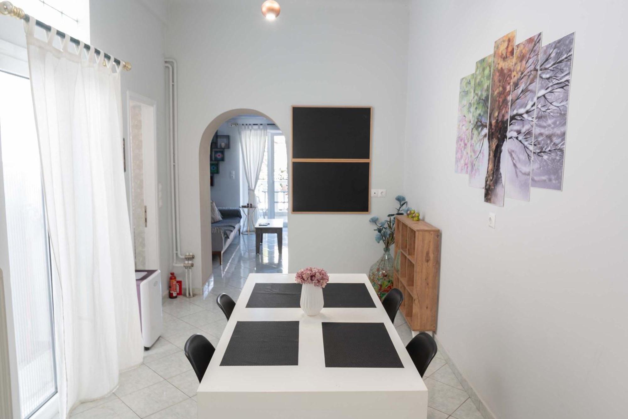 Private Spacious Apartment Atena Exterior foto