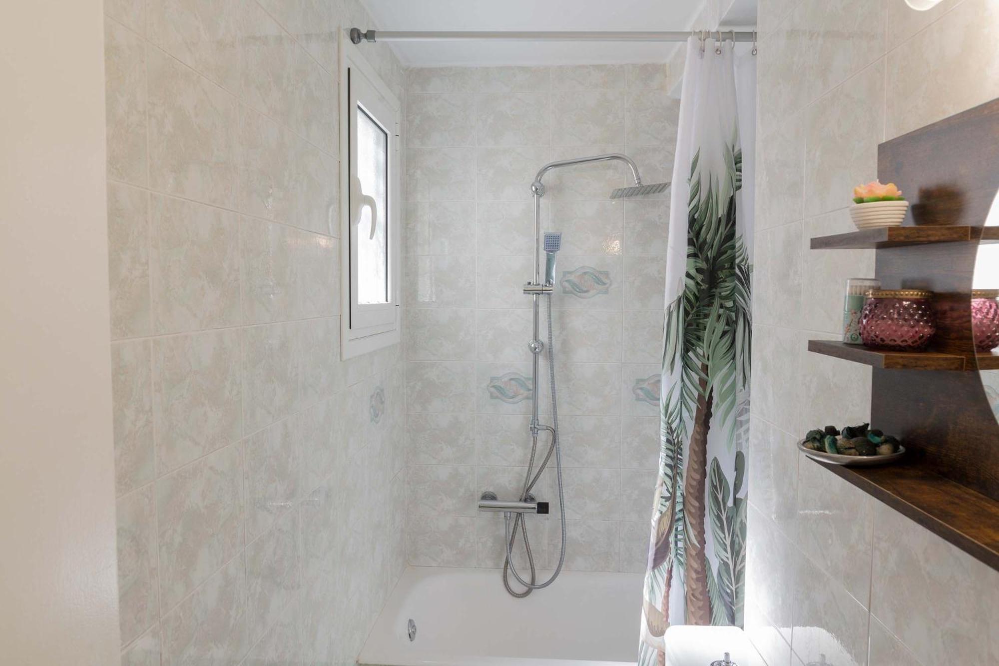 Private Spacious Apartment Atena Exterior foto